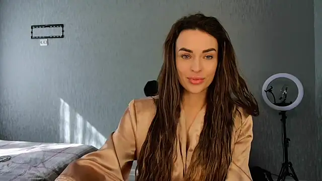 Kira  love1 online show from 04-13-26, 07:14