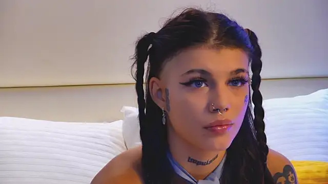 YasminnStorm online show from 05-03-26, 04:40