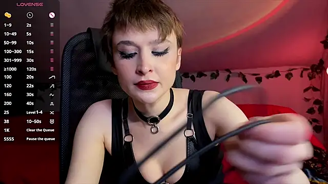 RebeNoir online show from 04-28-26, 06:07