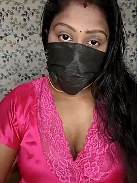 Romantic Woman online show from 04-14-26, 06:36