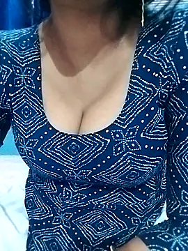 Snapshot of Alisha-sexy chatting on 04-08-26, 03:12 Alisha-sexy online show from 04-08-26, 03:12