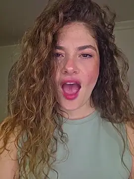 CelineBoyer  online show from 07-19-26, 11:30