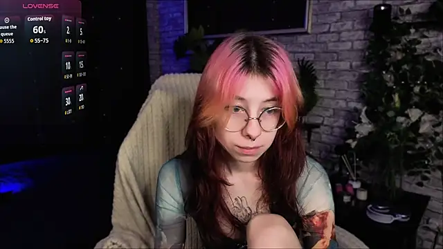 Alice Nyx online show from 06-16-26, 08:33