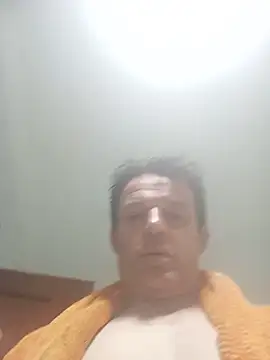 mecaloco online show from 06-17-26, 02:03