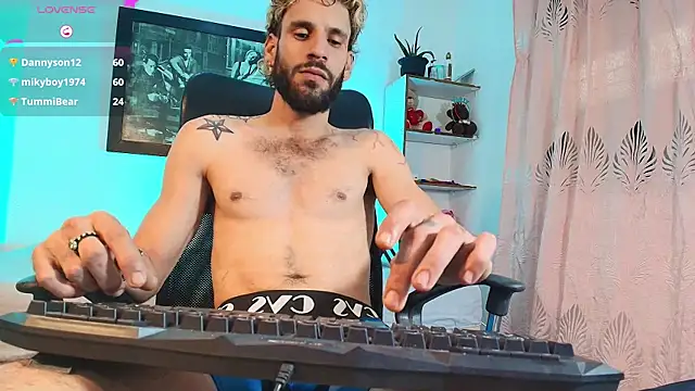 Axel storm2 online show from 04-04-26, 02:36