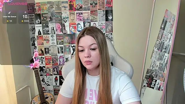 AmeliePeach online show from 05-02-26, 01:54