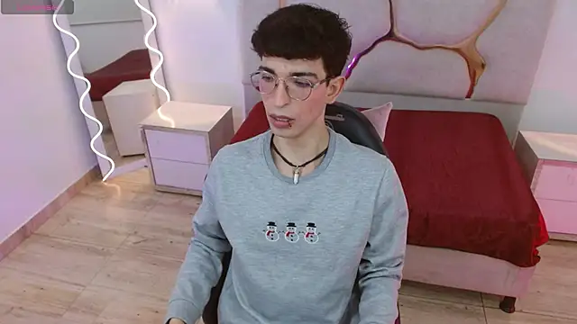 Snapshot of kaii_tay1 chatting on 04-15-26, 11:39 kaii tay1 online show from 04-15-26, 11:39