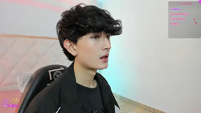 Snapshot of Eidan_tay chatting on 04-18-26, 07:58 Eidan tay online show from 04-18-26, 07:58