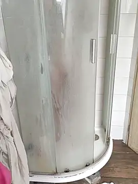 LadyFontaine online show from 04-05-26, 09:39