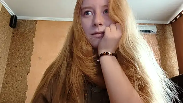KateVibe 01 online show from 04-18-26, 10:54