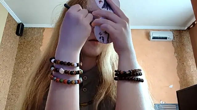 KateVibe 01 online show from 04-30-26, 11:09