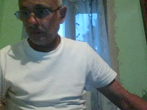 Snapshot of 69samir96 chatting on 05-31-26, 06:09 69samir96 online show from 05-31-26, 06:09