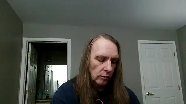 Magnus Luv online show from 06-21-26, 12:24