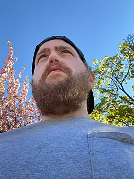 Snapshot of jayc23 chatting on 04-11-26, 07:18 jayc23 online show from 04-11-26, 07:18