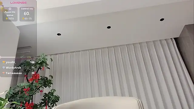 Snapshot of tingting-youu chatting on 04-20-26, 01:03 tingting-youu online show from 04-20-26, 01:03