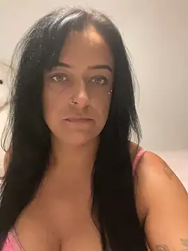 Snapshot of Katty_V chatting on 06-19-26, 09:29 Katty V online show from 06-19-26, 09:29