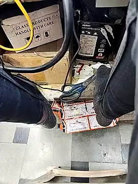 Snapshot of X-boy-11 chatting on 04-11-26, 07:02 X-boy-11 online show from 04-11-26, 07:02