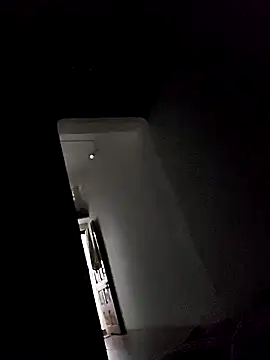 Snapshot of X-boy-11 chatting on 04-11-26, 09:30 X-boy-11 online show from 04-11-26, 09:30