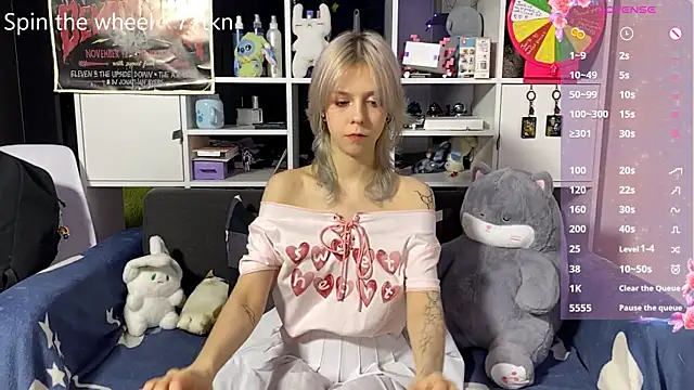 LunaBless online show from 07-07-26, 10:25