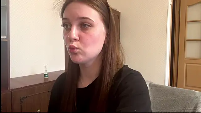 Snapshot of Dosya2034 chatting on 04-15-26, 02:57 Dosya2034 online show from 04-15-26, 02:57