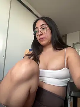 vampiralatina online show from 05-29-26, 10:52