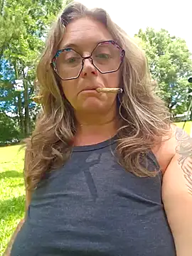 Blondejenn online show from 05-12-26, 07:11