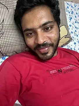 Sweetloverr28 online show from 05-30-26, 06:43