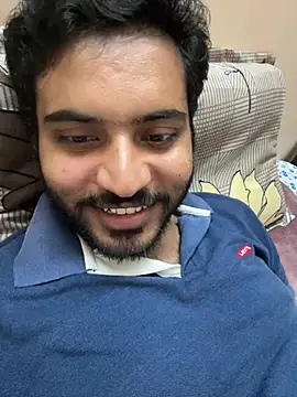 Sweetloverr28 online show from 05-31-26, 11:39