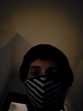 Wayuphornybttm online show from 04-05-26, 11:57