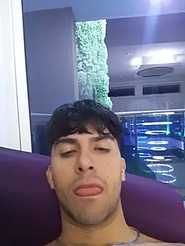 RodrigoColby2 online show from 04-28-26, 03:44