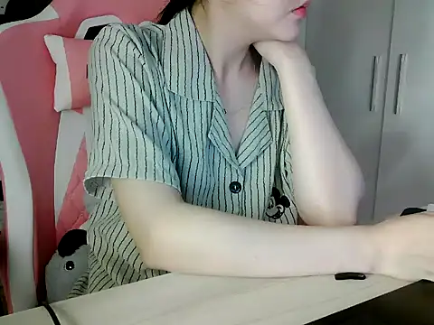 lucienguyen online show from 05-09-26, 07:30