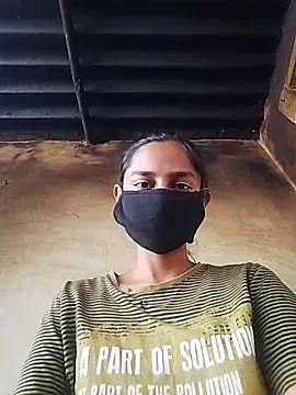 x priya online show from 04-08-26, 07:19