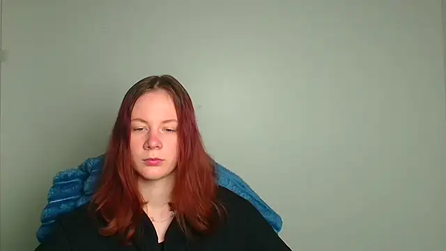 DarkSakuraa online show from 04-18-26, 05:11