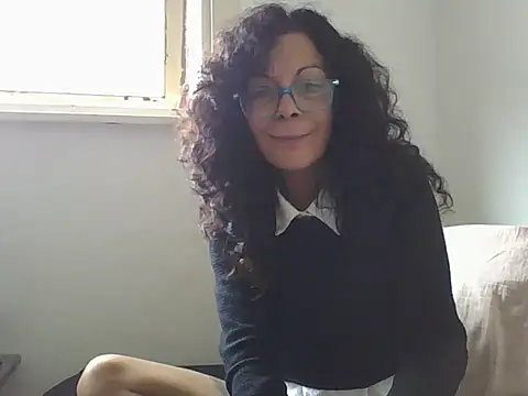 luly mariposa online show from 05-07-26, 06:13