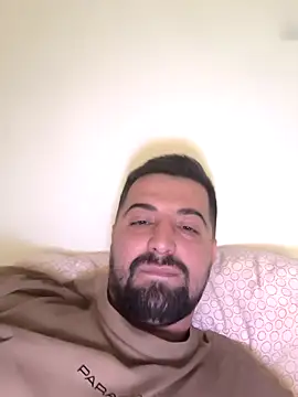 Snapshot of Attila2701 chatting on 04-07-26, 07:36 Attila2701 online show from 04-07-26, 07:36