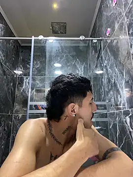 ALEXXXTREM69 online show from 05-18-26, 04:29