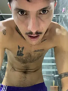 ALEXXXTREM69 online show from 05-18-26, 04:35