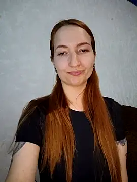 Snapshot of LeonaFox chatting on 05-06-26, 03:50 LeonaFox online show from 05-06-26, 03:50