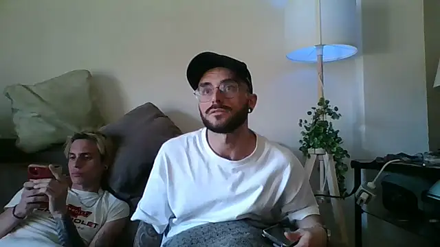 Snapshot of jonan_bcn chatting on 04-06-26, 01:12 jonan bcn online show from 04-06-26, 01:12