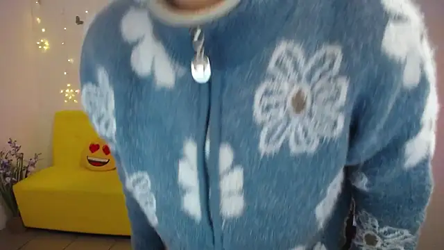 NikaMayu online show from 04-28-26, 05:01