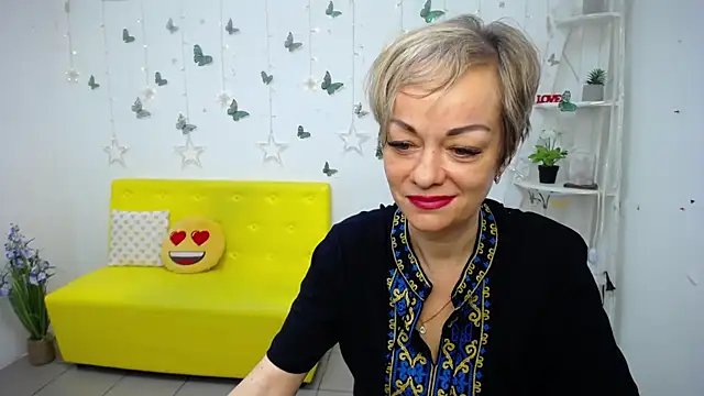 NikaMayu online show from 05-12-26, 05:15