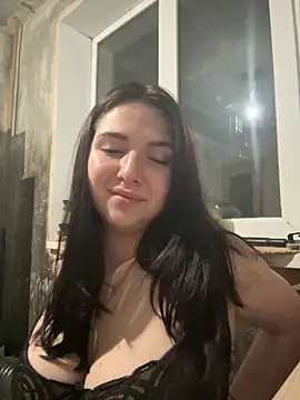 Kisy Denis online show from 04-18-26, 01:42