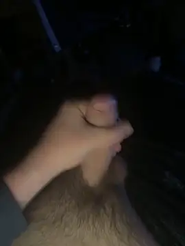 horniestboy2004 online show from 04-08-26, 08:31