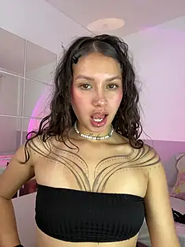Dreanaa online show from 05-26-26, 06:59