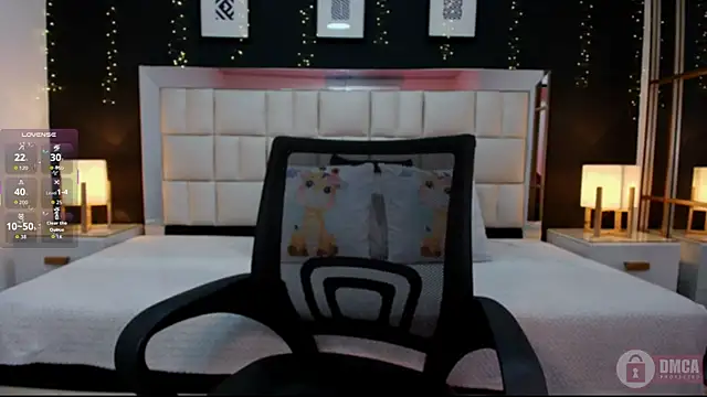 aria bloomer online show from 06-08-26, 12:05