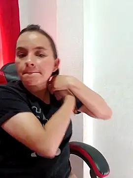 kasandra 85 online show from 04-28-26, 01:16