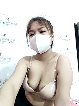 Snapshot of Tu_chin chatting on 04-12-26, 02:38 Tu chin online show from 04-12-26, 02:38