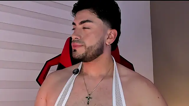 Snapshot of Alexander_Diazz chatting on 04-07-26, 01:22 Alexander Diazz online show from 04-07-26, 01:22