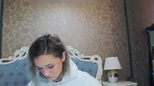Ivy Quin online show from 05-03-26, 04:29