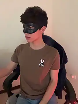 ojitosdegato online show from 04-14-26, 04:46